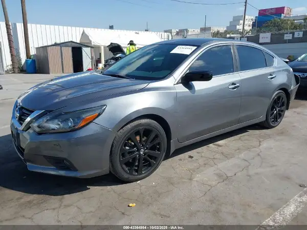 1N4AL3AP0HC478752 2017 NISSAN ALTIMA - Image 2