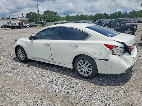 1N4AL3AP0HC478959 2017 NISSAN ALTIMA - Image 2