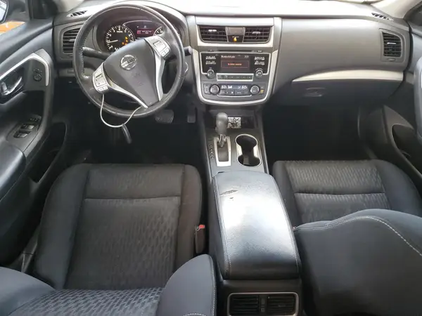 1N4AL3AP0HC479576 2017 NISSAN ALTIMA - Image 8