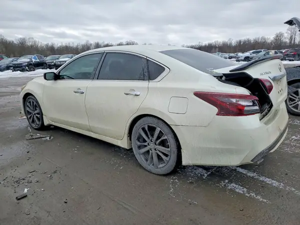 1N4AL3AP0HC479903 2017 NISSAN ALTIMA - Image 2