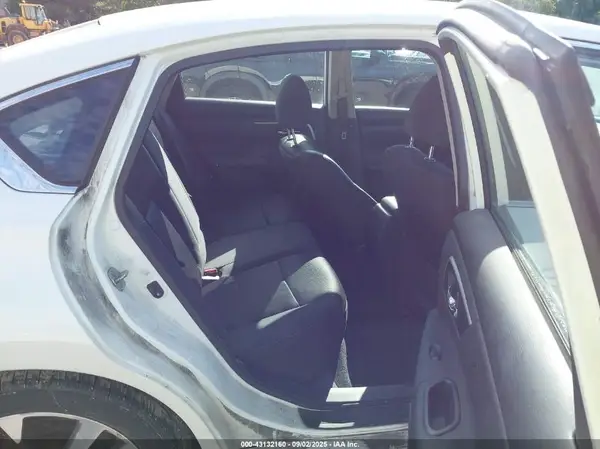 1N4AL3AP0HC481103 2017 NISSAN ALTIMA - Image 8