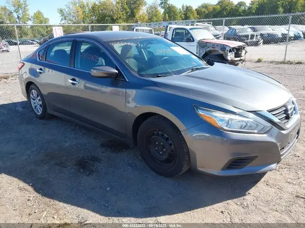 1N4AL3AP0HC481683 2017 NISSAN ALTIMA - Image 1