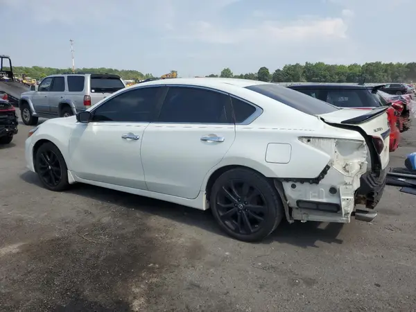 1N4AL3AP0HC482784 2017 NISSAN ALTIMA - Image 2