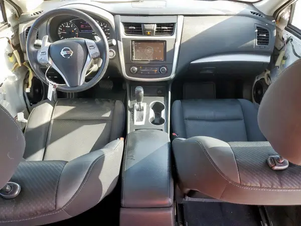 1N4AL3AP0HC484776 2017 NISSAN ALTIMA - Image 8