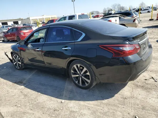 1N4AL3AP0HC485023 2017 NISSAN ALTIMA - Image 2