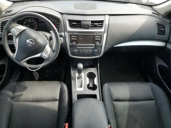 1N4AL3AP0HC485426 2017 NISSAN ALTIMA - Image 8