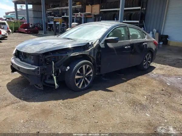 1N4AL3AP0HC487127 2017 NISSAN ALTIMA - Image 2