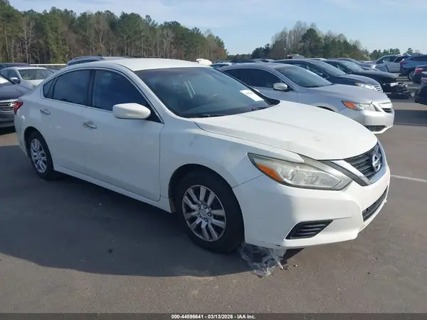 1N4AL3AP0HC487435 2017 NISSAN ALTIMA - Image 1