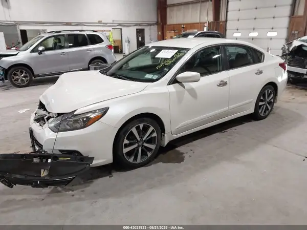 1N4AL3AP0HC487662 2017 NISSAN ALTIMA - Image 2