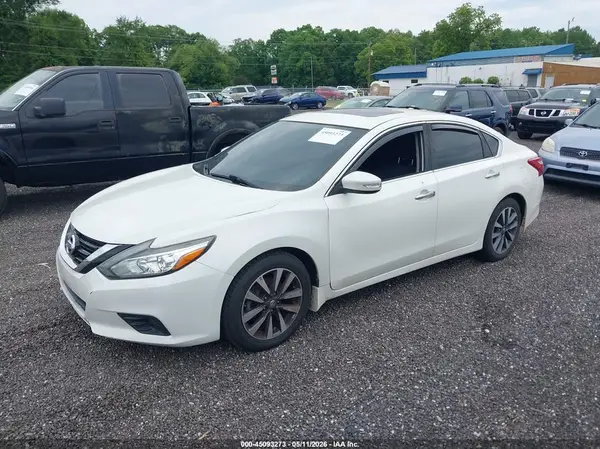 1N4AL3AP0HC487693 2017 NISSAN ALTIMA - Image 2