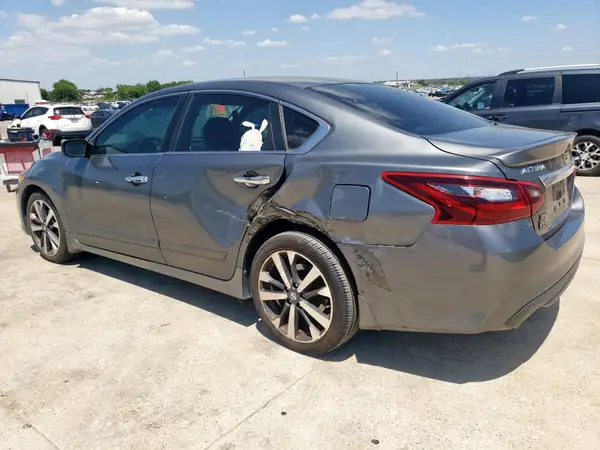 1N4AL3AP0HC488505 2017 NISSAN ALTIMA - Image 2