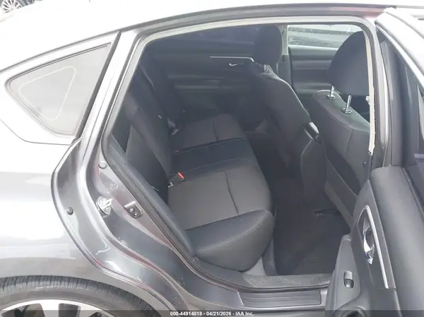 1N4AL3AP0HC489489 2017 NISSAN ALTIMA - Image 8
