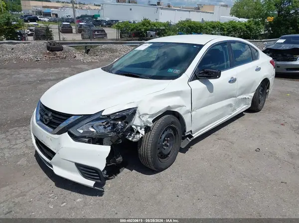 1N4AL3AP0HC490660 2017 NISSAN ALTIMA - Image 2