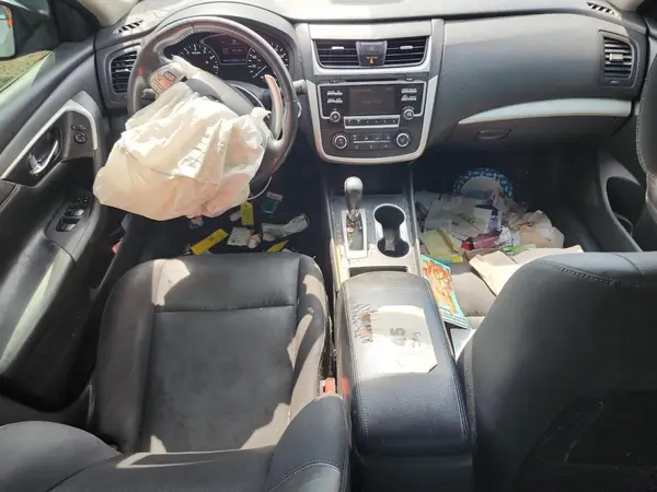 1N4AL3AP0HC491680 2017 NISSAN ALTIMA - Image 8
