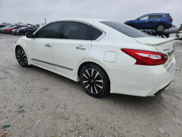 1N4AL3AP0HC493994 2017 NISSAN ALTIMA - Image 2