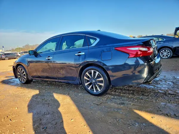 1N4AL3AP0HC496152 2017 NISSAN ALTIMA - Image 2
