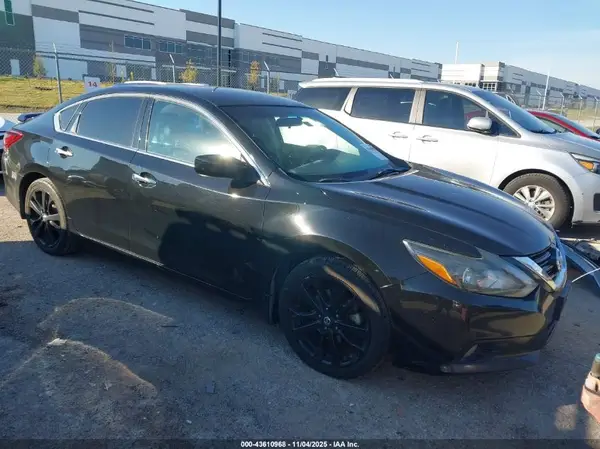 1N4AL3AP0HC496281 2017 NISSAN ALTIMA - Image 1