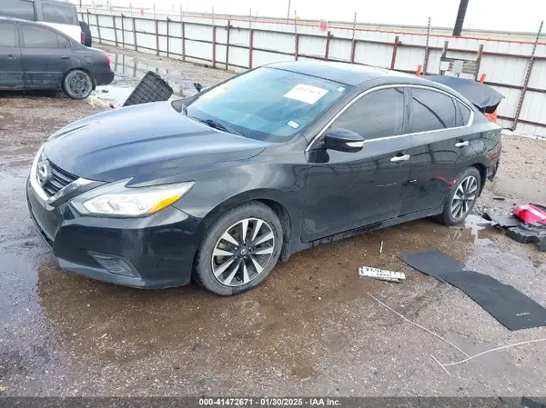 1N4AL3AP0HC497768 2017 NISSAN ALTIMA - Image 2
