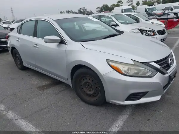 1N4AL3AP0HC499438 2017 NISSAN ALTIMA - Image 1