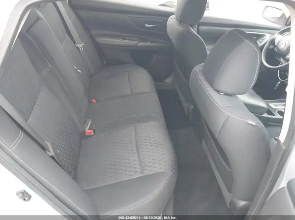 1N4AL3AP0HC499438 2017 NISSAN ALTIMA - Image 8
