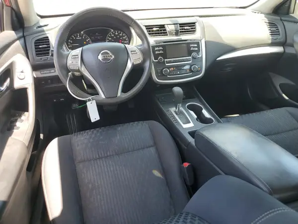 1N4AL3AP0HC940498 2017 NISSAN ALTIMA - Image 8