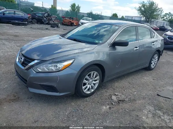 1N4AL3AP0HN302756 2017 NISSAN ALTIMA - Image 2