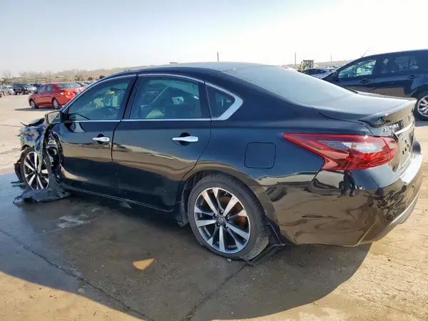 1N4AL3AP0HN304510 2017 NISSAN ALTIMA - Image 2