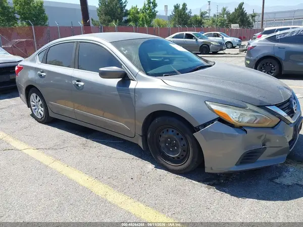 1N4AL3AP0HN305222 2017 NISSAN ALTIMA - Image 1