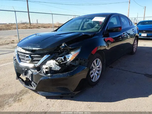 1N4AL3AP0HN306905 2017 NISSAN ALTIMA - Image 2