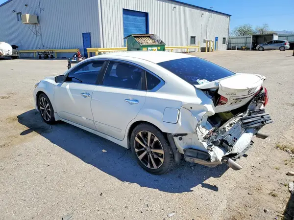1N4AL3AP0HN306967 2017 NISSAN ALTIMA - Image 2
