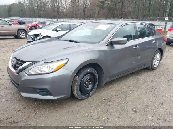 1N4AL3AP0HN308606 2017 NISSAN ALTIMA - Image 2