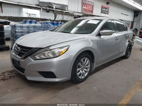 1N4AL3AP0HN310923 2017 NISSAN ALTIMA - Image 2