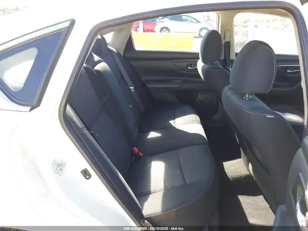 1N4AL3AP0HN311022 2017 NISSAN ALTIMA - Image 8