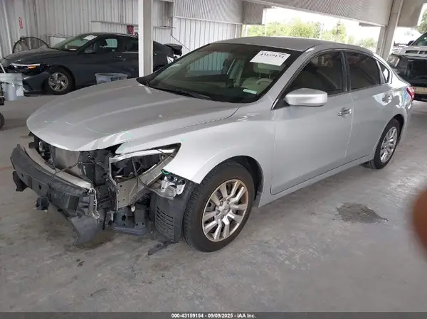 1N4AL3AP0HN311683 2017 NISSAN ALTIMA - Image 2