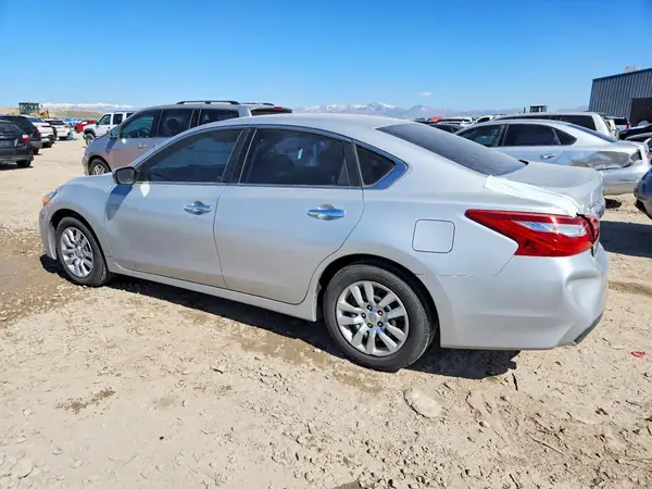 1N4AL3AP0HN315071 2017 NISSAN ALTIMA - Image 2