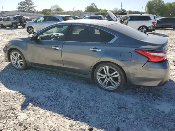 1N4AL3AP0HN315281 2017 NISSAN ALTIMA - Image 2
