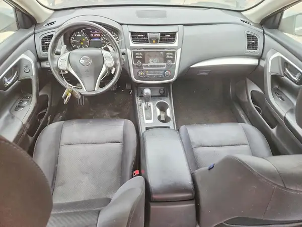1N4AL3AP0HN316978 2017 NISSAN ALTIMA - Image 8