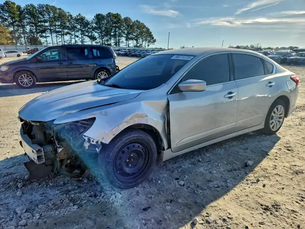 1N4AL3AP0HN318519 2017 NISSAN ALTIMA - Image 1