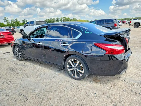 1N4AL3AP0HN318844 2017 NISSAN ALTIMA - Image 2