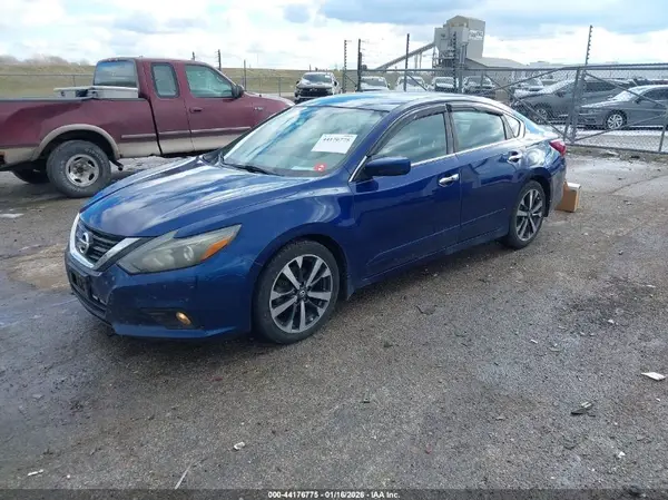 1N4AL3AP0HN322666 2017 NISSAN ALTIMA - Image 2