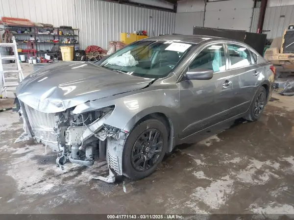 1N4AL3AP0HN323302 2017 NISSAN ALTIMA - Image 2