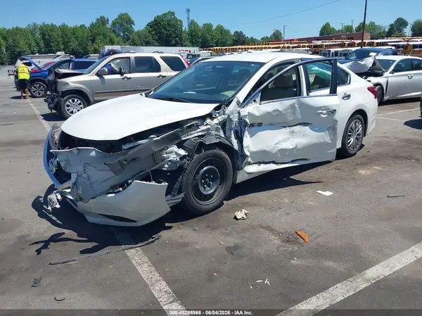 1N4AL3AP0HN325759 2017 NISSAN ALTIMA - Image 2