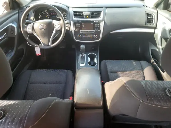 1N4AL3AP0HN329391 2017 NISSAN ALTIMA - Image 8