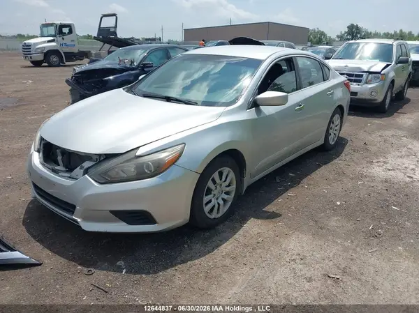 1N4AL3AP0HN329956 2017 NISSAN ALTIMA - Image 2