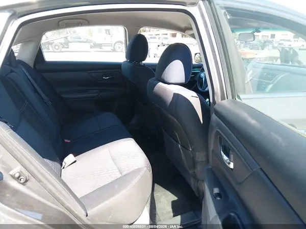 1N4AL3AP0HN330024 2017 NISSAN ALTIMA - Image 8