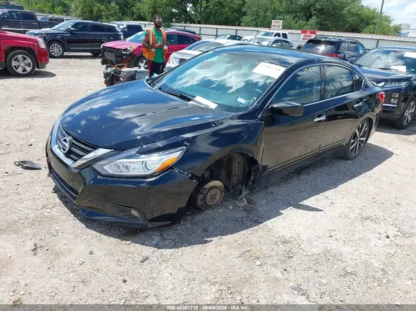 1N4AL3AP0HN330962 2017 NISSAN ALTIMA - Image 2