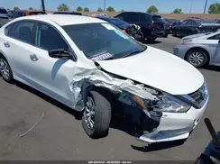 1N4AL3AP0HN330976 2017 NISSAN ALTIMA