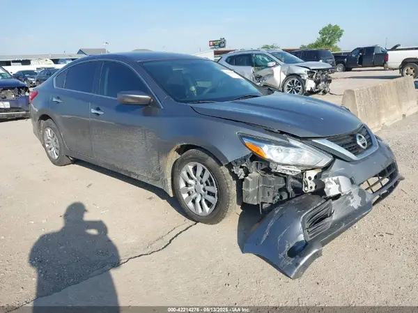1N4AL3AP0HN331366 2017 NISSAN ALTIMA - Image 1