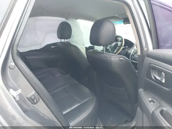 1N4AL3AP0HN332078 2017 NISSAN ALTIMA - Image 8