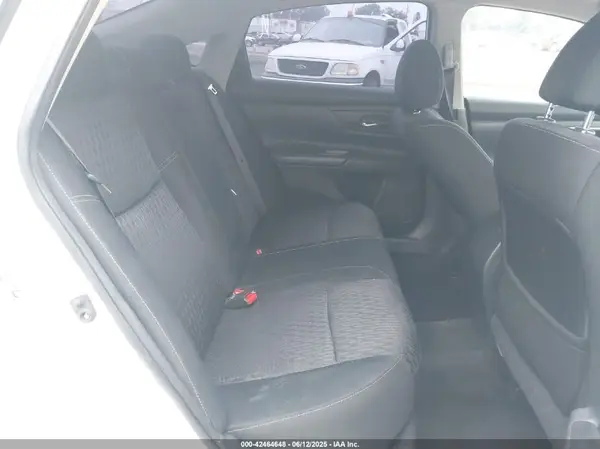 1N4AL3AP0HN332999 2017 NISSAN ALTIMA - Image 8